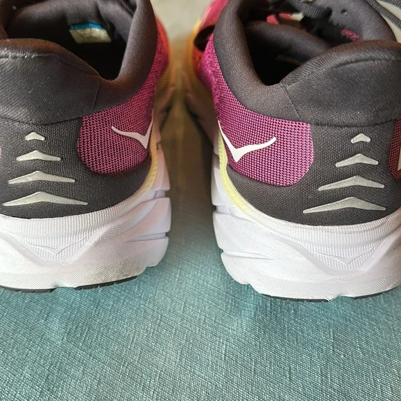 Hoka Womens W Clifton 8 Blue Graphite/Ibis rose sneakers size 10.5 - Picture 7 of 7